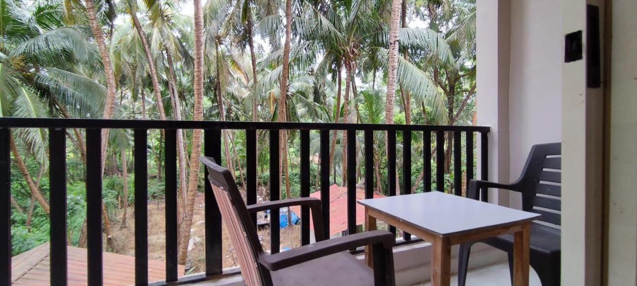 Shivam Bnb มานเดรม ภายนอก รูปภาพ