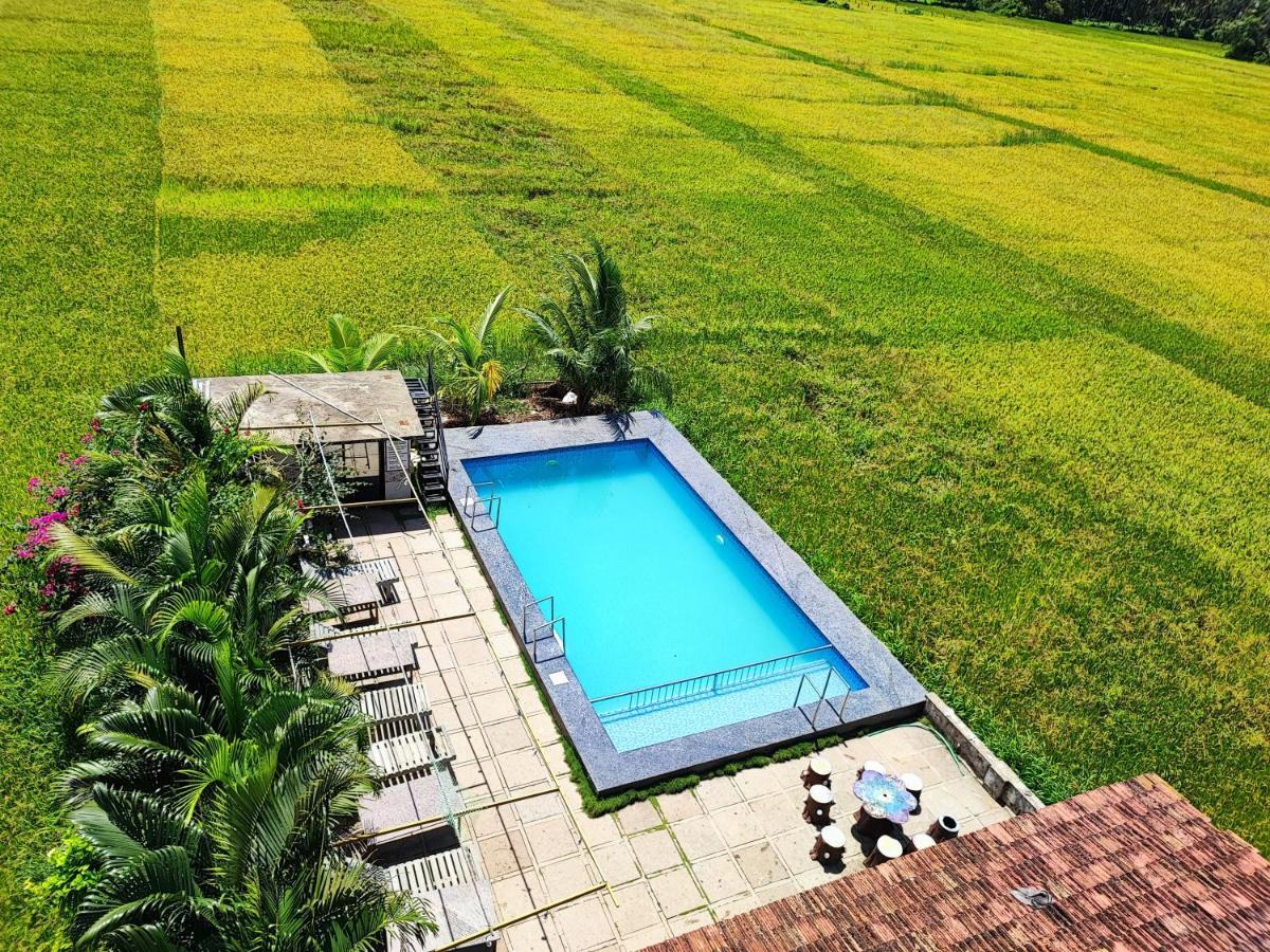Shivam Bnb มานเดรม ภายนอก รูปภาพ